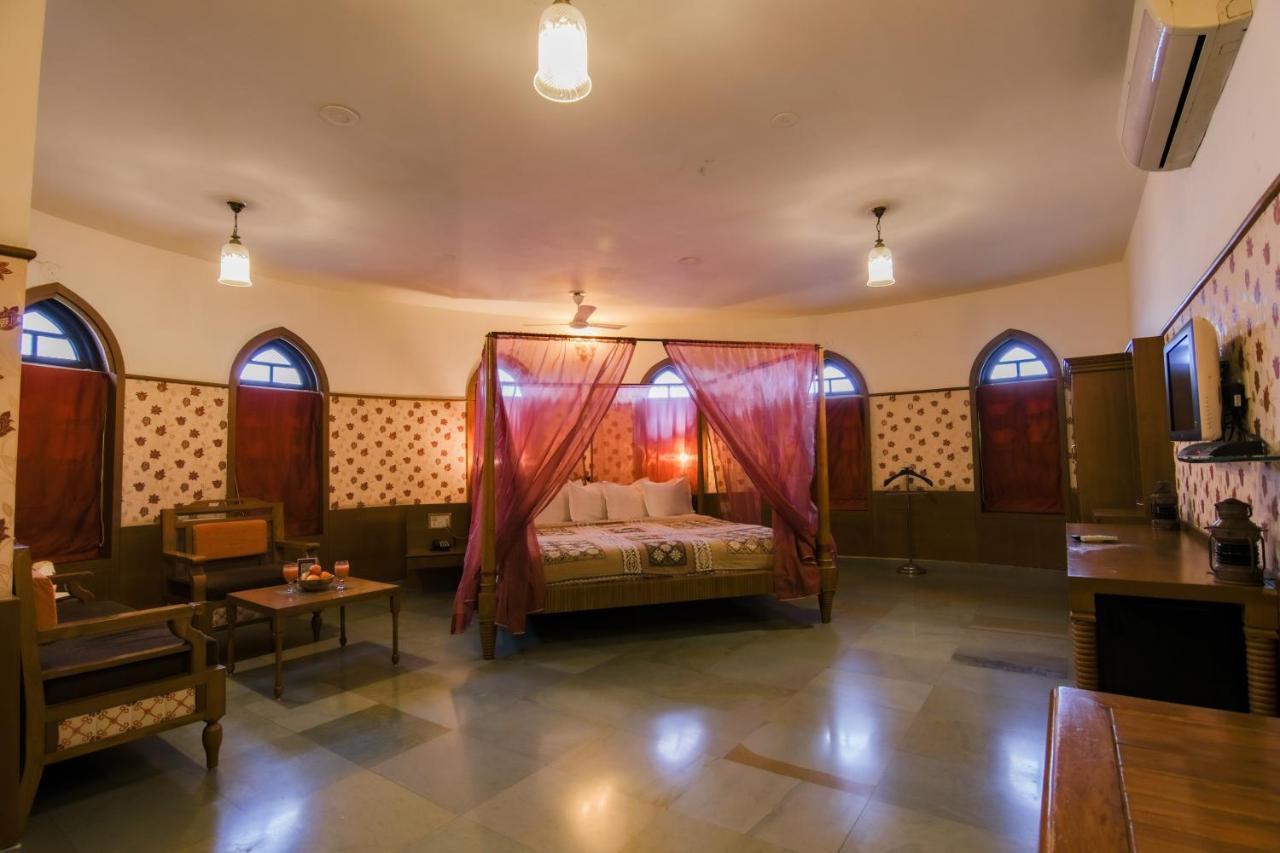 Heritage Khirasara Palace Раджкот Екстер'єр фото