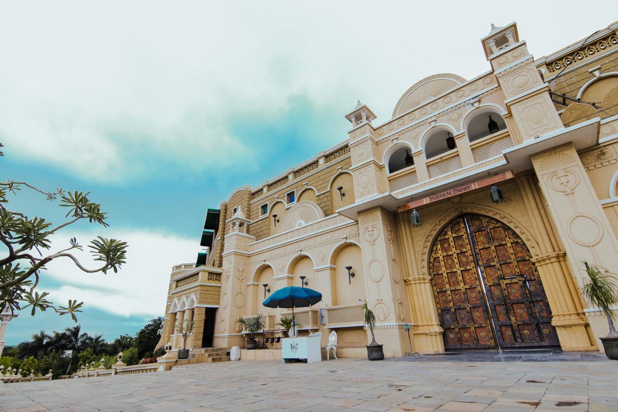 Heritage Khirasara Palace Раджкот Екстер'єр фото